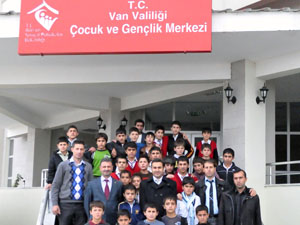 Trabzon'dan Van'a oyuncak kardeşliği