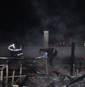 Öğrenci yurdunda yangın!