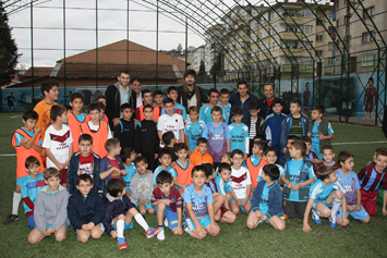 Minik Futbolculara büyük futbolcu desteği