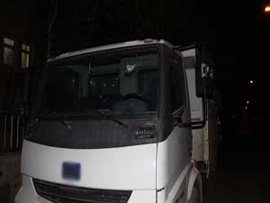 PKK'lılar belediye hizmet aracına saldırdı