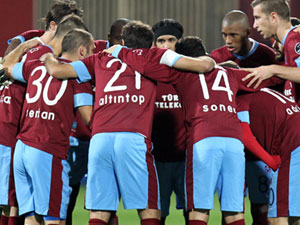 Savunma deplasmanda duvar gibi