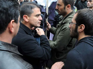 Üniversitede 3 bomba bulundu