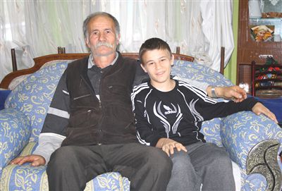 Can, Babasının Böbreği ile Hayata Tutunacak