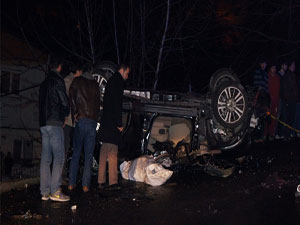 15 Metre Yükseklikten Yola Çakıldı