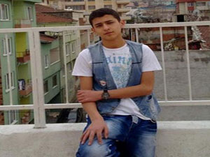 Bir kızı sevdim ama ..!