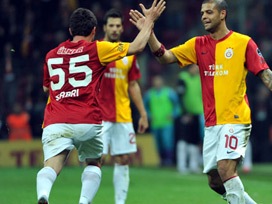 Sabri: "Direklere takıldık"