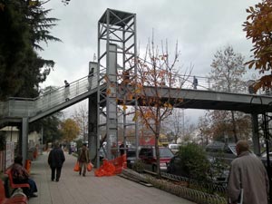 Trabzon'da engelliler için üst geçit