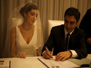 Polat Alemdar sürpriz şekilde evlendi