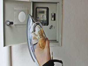 Kaçak Elektrikte "Ütü"lü Yöntem