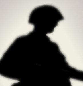 Yine asker yine intihar