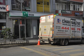 Tarihi Gazipaşa Caddesi kayboluyor