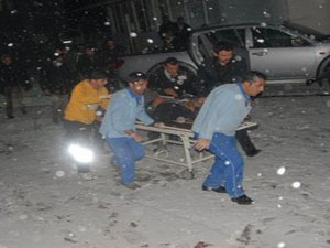 Otomatik silahla taradılar