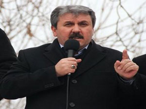 Genel Başkan trafik kazası geçirdi