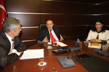 Kızılcık’ın Kaymakam’a yaptığı espri