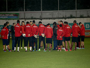 Trabzonspor ilk antremanını yaptı