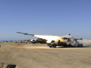 İran 'Nur' ve 'Kadir'le gözdağı verdi!