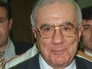 Emekli Orgeneral gözaltında !