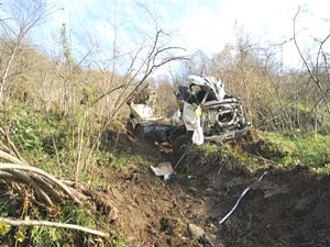 Beton mikseri  uçuruma yuvarlandı
