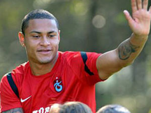 Kaçaklar özür diledi