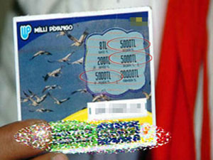 Tutturamadığı halde ikramiyeyi aldı!