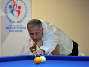 Trabzon 3 bant bilardo şampiyonası başladı