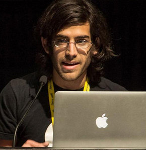 İnternet dünyasını sarsan intihar!