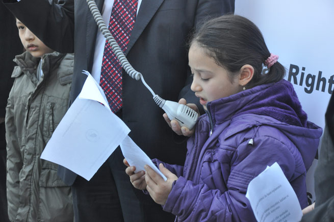 Dünyadan Büyük derdi var