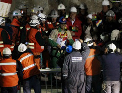 Kaybolan işçi 35 saat sonra bulundu