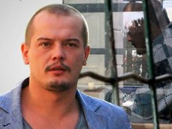 Oyuncu Arda Kural taburcu oldu