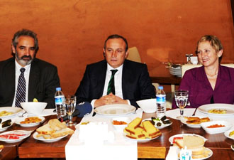 Kızılcık 'Devletler değil Şehirler yarışıyor"