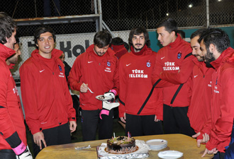 Oğulcan ve Abdullah'a sürpriz doğum günü