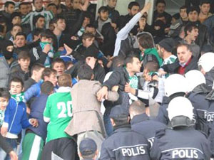 Rize'de Amatör maçta olaylar çıktı