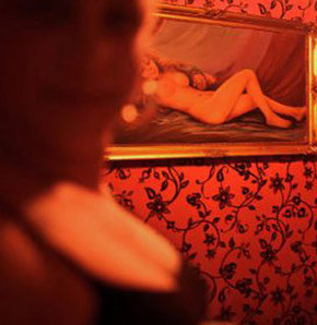 "Genelevler kapatılsın"