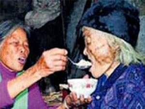 Mezara konulduğu anda dirildi