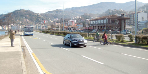 Ölüm bile ders vermiyor