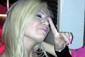 Ayşegül Aşkın lüks kurbanı olmuş