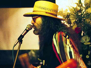 Cem Karaca'sız 9 yıl