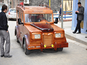 Gürgen ağacından Laz Rover