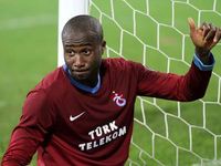 Sol Bamba hastanelik oldu!