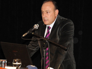 Vali Kızılcık'tan Fener açıklaması!