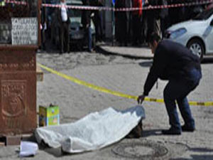 Sokak ortasında vahşi infaz!