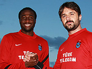 Bamba ve Onur'dan dostluk mesajları!