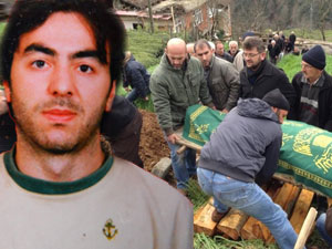 Genç öğretmen evinde ölü bulundu!