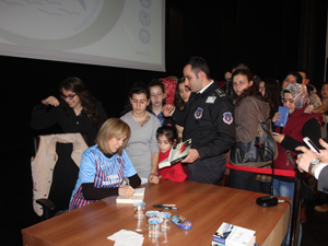 Ünlü yazar Ayşe Kulin Trabzon’da