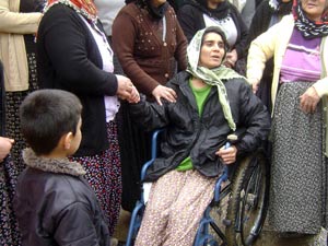 12 yaşındaki oğlunu öldürdü