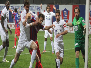 Akhisar Karabük'te gülen taraf oldu