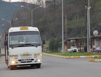 Yolcu alma mücadelesine ilginç çözüm