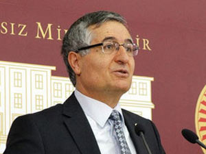 Yeniçeri ; "Başbakan Öcalan"!