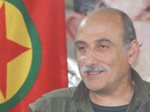 Kandil'den Hakan Şükür'e Destek!