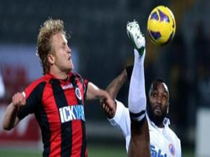 Başkent'te kırmızı var, gol yok!